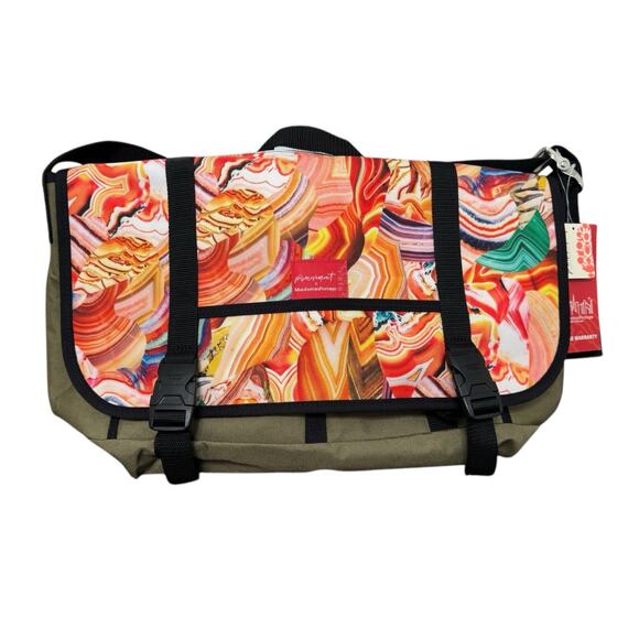 NWT! Free People x Manhattan Portage Kaleidoscope Utility Messenger Bag - Picture 3 of 9